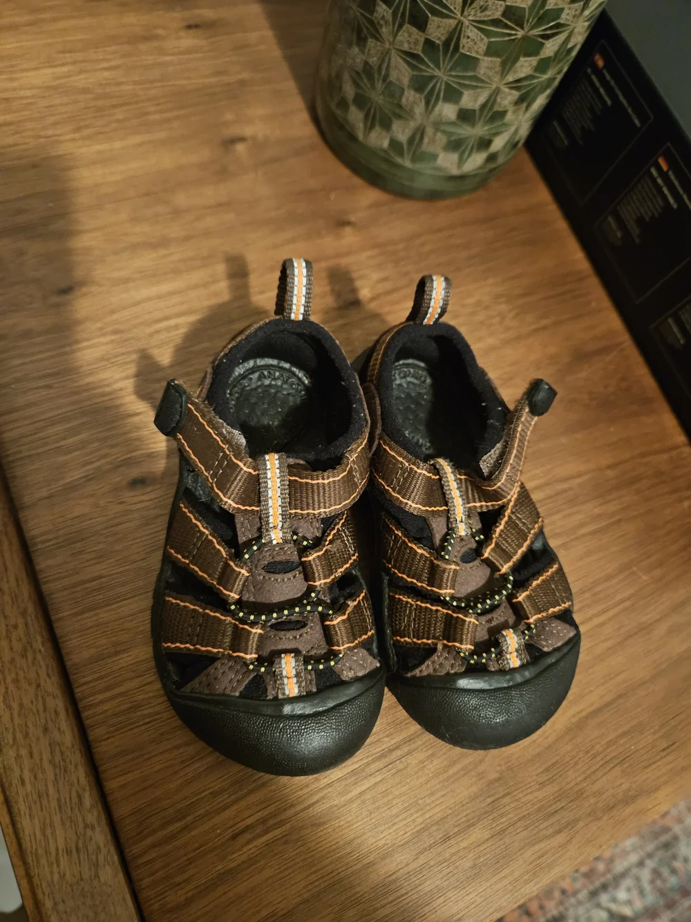 Toddler Keens Size 4